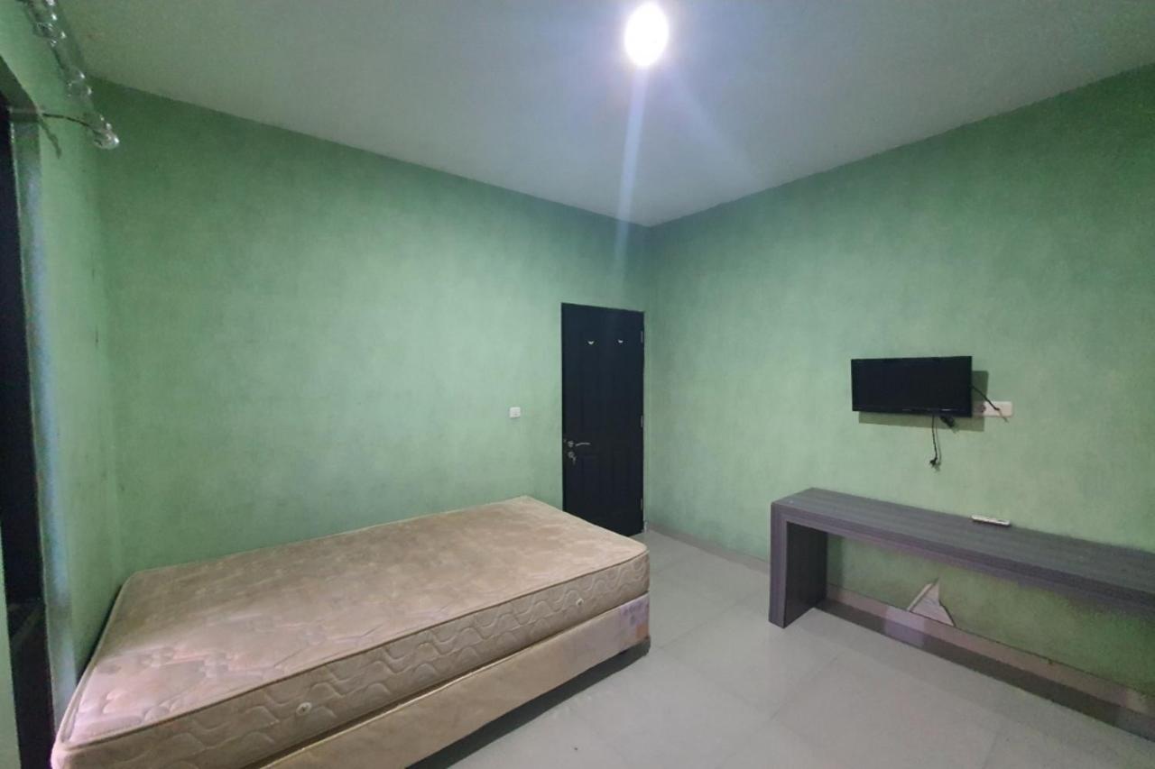 Oyo 93109 Garden Homestay 1 Tpr Surabaja Zewnętrze zdjęcie