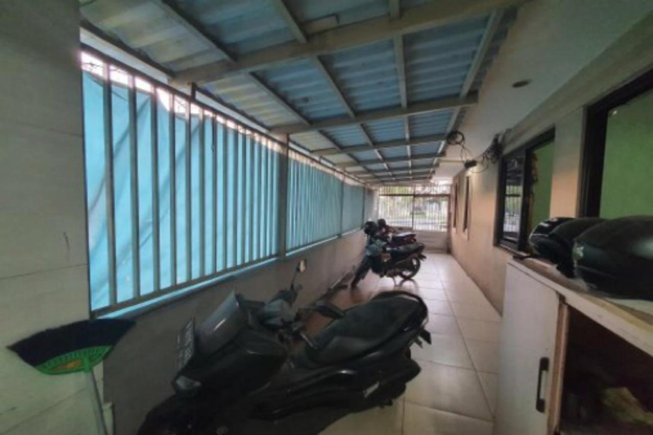 Oyo 93109 Garden Homestay 1 Tpr Surabaja Zewnętrze zdjęcie