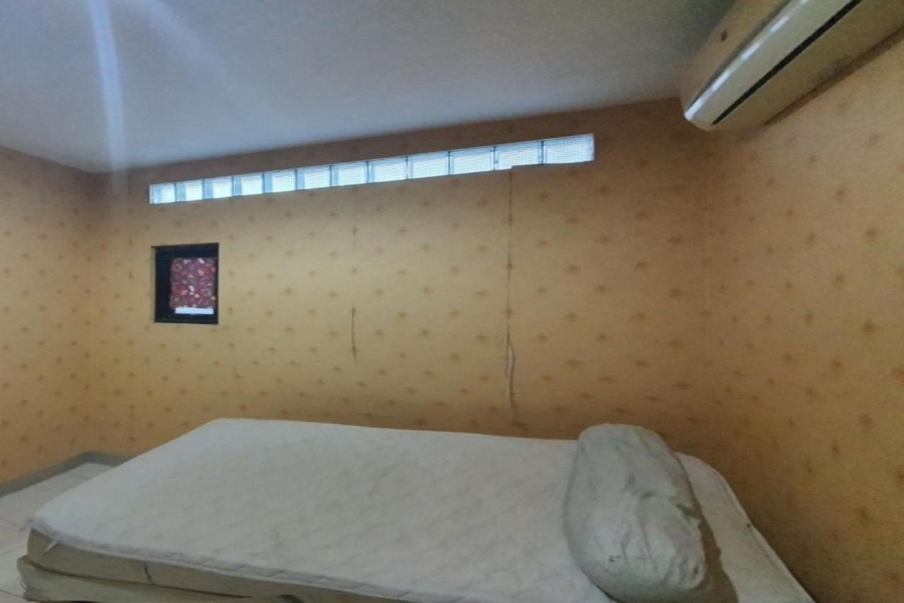 Oyo 93109 Garden Homestay 1 Tpr Surabaja Zewnętrze zdjęcie